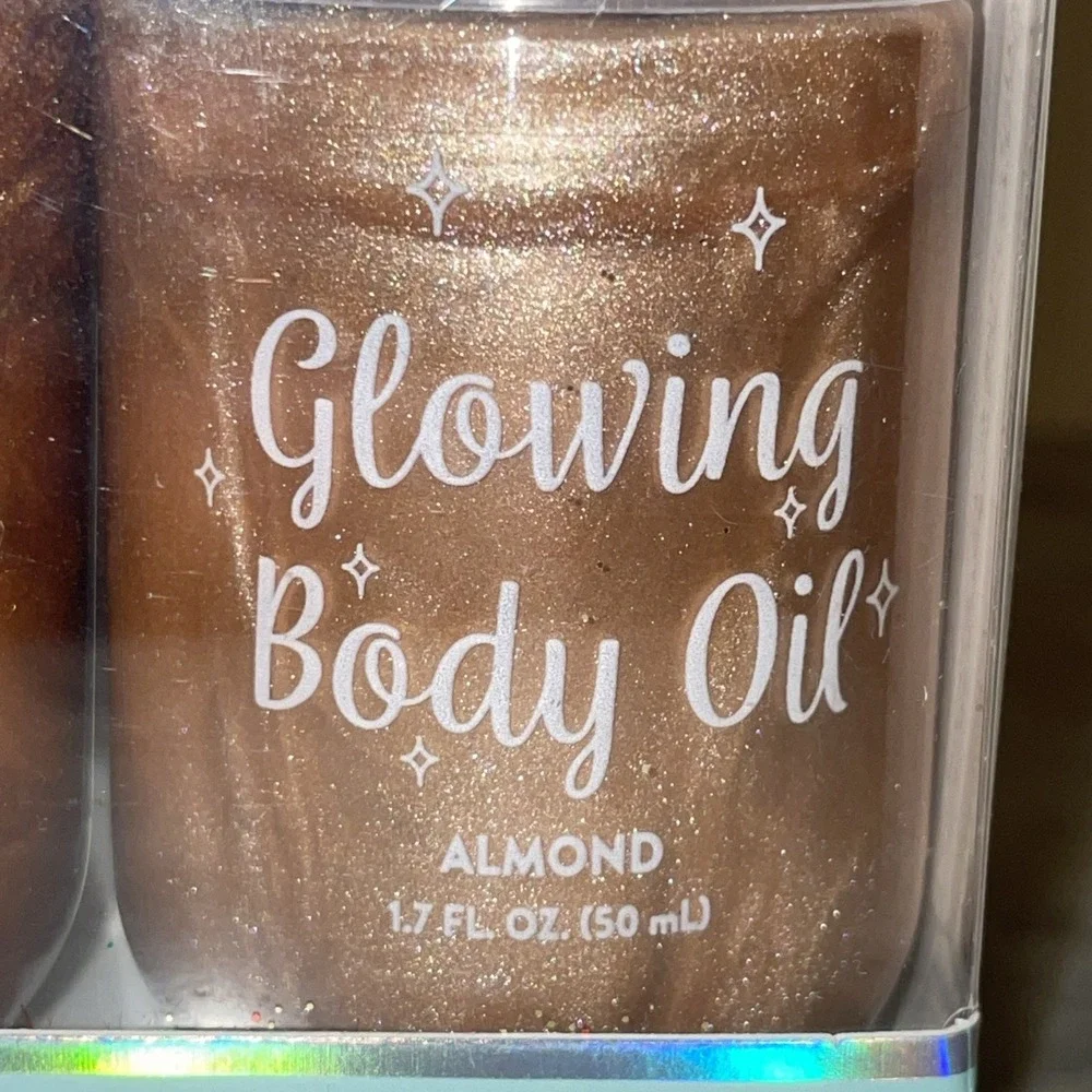 NIB New Body Oil‎ Set Y2K Scented Shimmer Mineral Oil Base